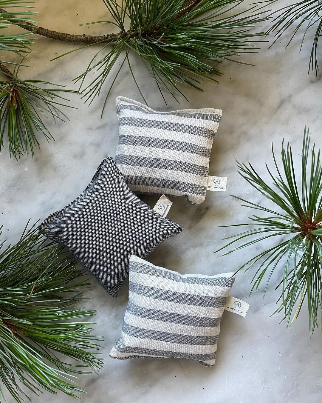 Cuscinetto profumato cirmolo e lavanda